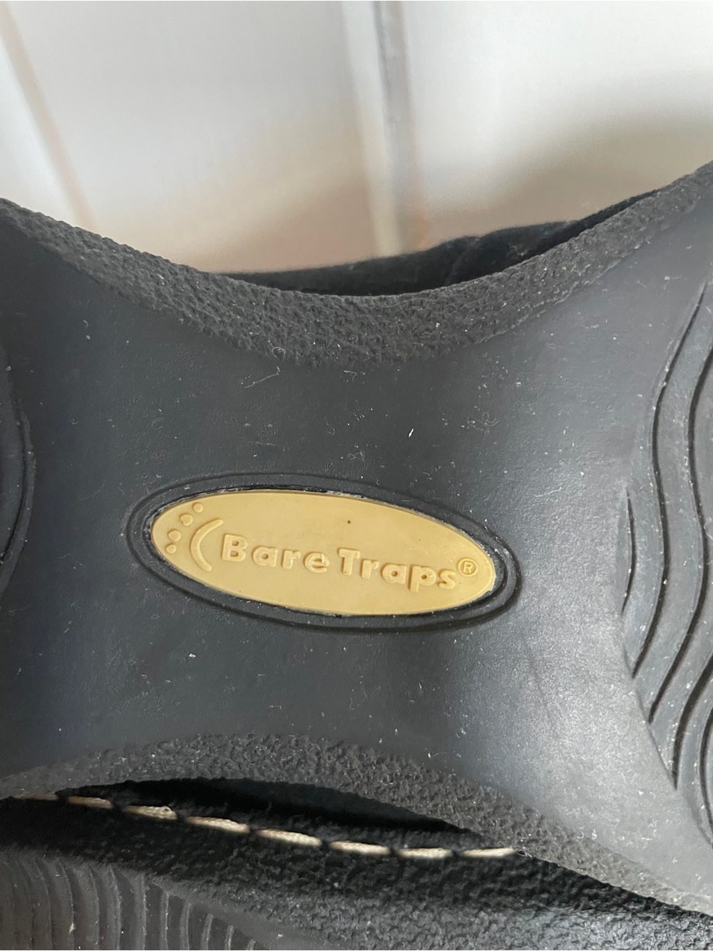 BareTraps Black Suede Ankle Booties with Contrast Stitching back zippers sz 7.5 - Picture 7 of 7